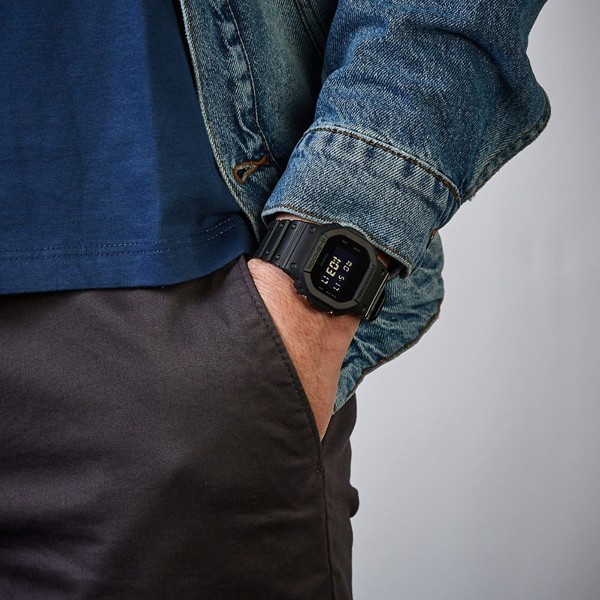 gshock dw-5600bb-1dr