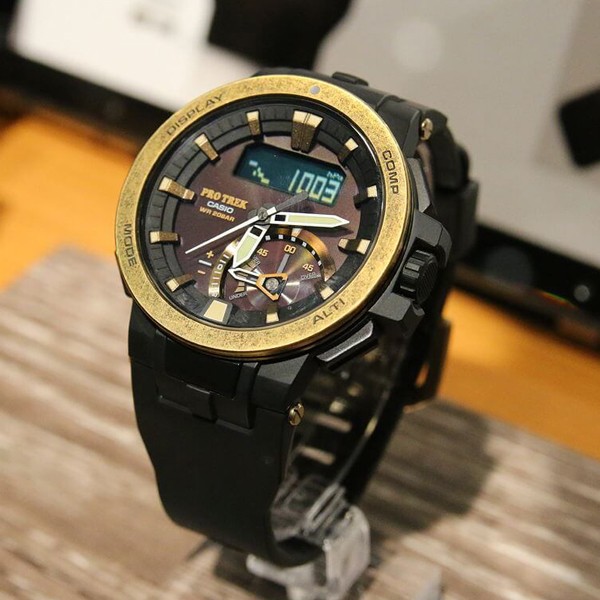 casio prw-7000v-1dr