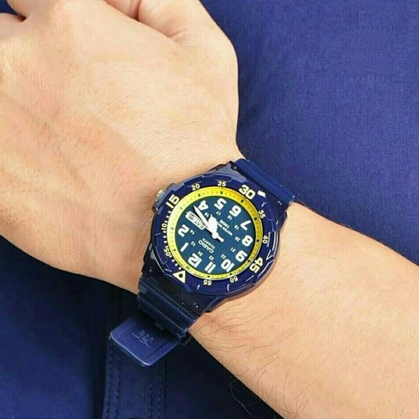 casio mrw-200hc-2bvdf